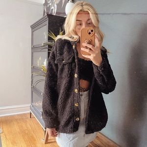 No Boundaries Sherpa shacket